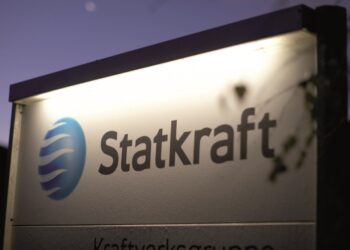 Empresa Statkraft por quema de minibús en Rucatayo: “Rechazamos toda acción de violencia”