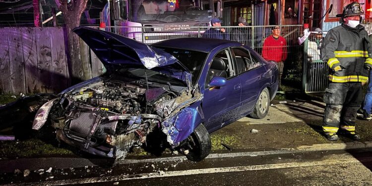 Colisión vehicular de alta energía dejó tres lesionados en Osorno