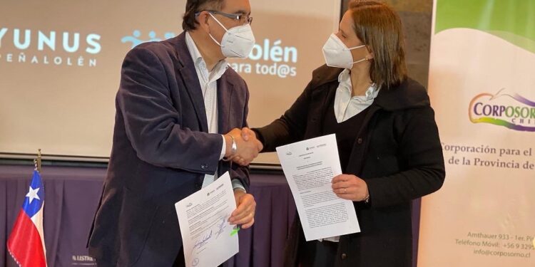 Osorno y Peñalolén firman convenio para promover emprendimientos locales 