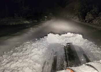 Suspenden tránsito en paso Cardenal Samoré por caída de nieve: evaluarán este martes 