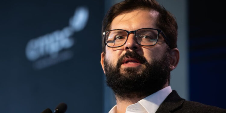 Congreso inicia debate de la reforma tributaria de Boric