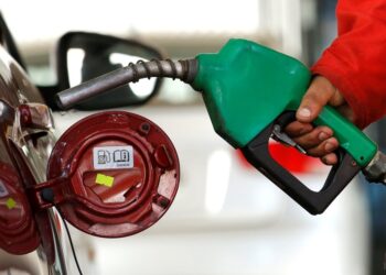 Bencinas subirán hasta 20,5 pesos por litro a partir de este jueves