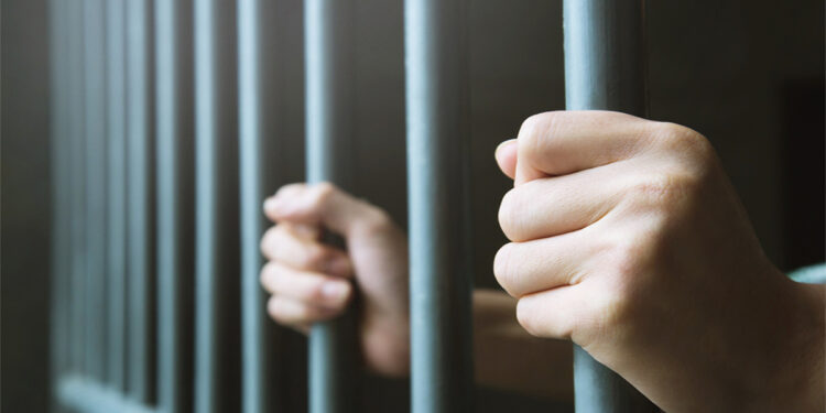 Osorno: Confirman sentencia de 10 años a hombre que disparó en la vía pública