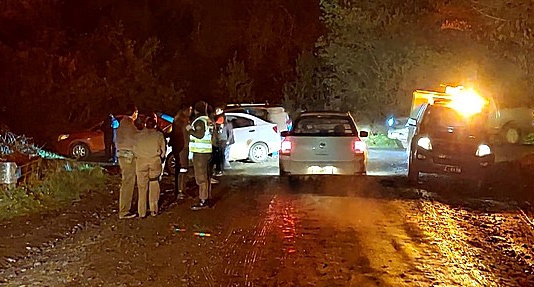 Hombre falleció tras ser empujado por su vehículo al río cerca de puente Hube