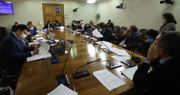 Despachan a sala proyecto de inexpropiabilidad de fondos de pensiones