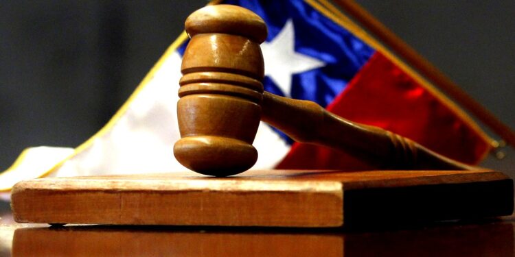 Corte Suprema ordenó suspender alza de planes anuales de isapres