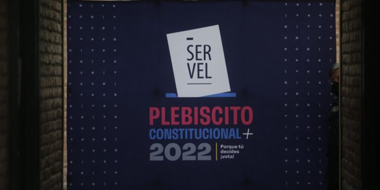 Servel designó a reemplazantes de vocales: Revisa aquí si fuiste escogido