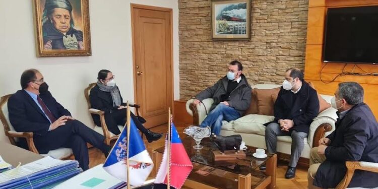 Osorno: coordinan plan de mitigación tras paralización de obras en liceo Carmela Carvajal