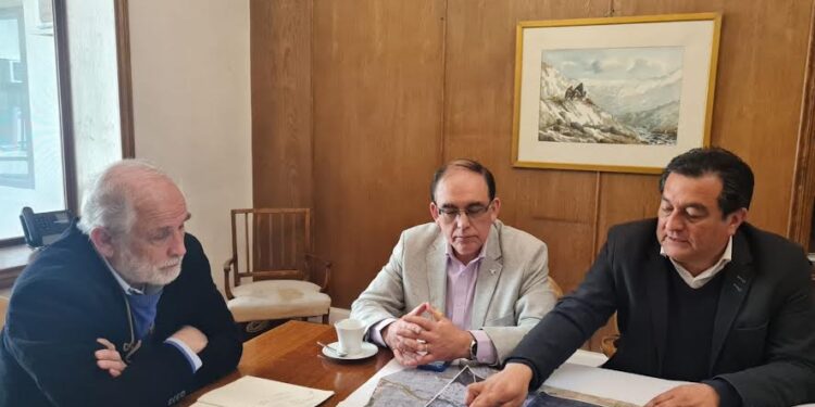 Entregan propuesta al Minvu para reparar pavimentos dañados en Osorno