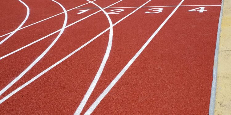 Concejal de Osorno afirma que reposición de pista atlética lleva más de tres años paralizada