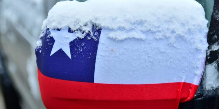 Osorno despertó con nieve en antesala de Fiestas Patrias