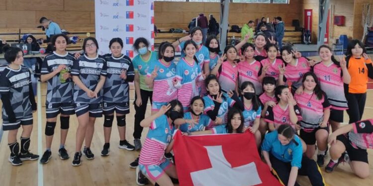 Escuela Suiza Osorno competirá en final nacional de Balonmano
