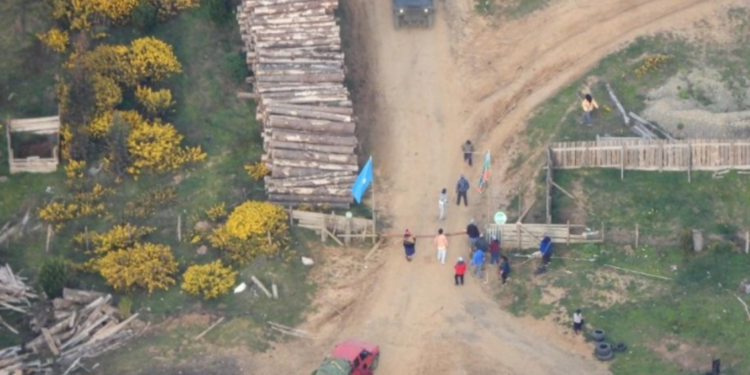 Operativo en Arauco dejó 12 carabineros y cinco civiles heridos