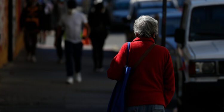 INE y envejecimiento de Chile: Un tercio será mayor de 60 años al 2050