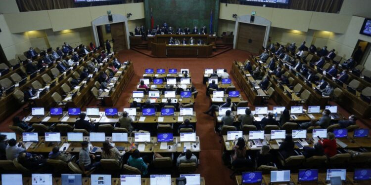 Hoy lunes se conocerá el primer resultado del test de droga de diputados