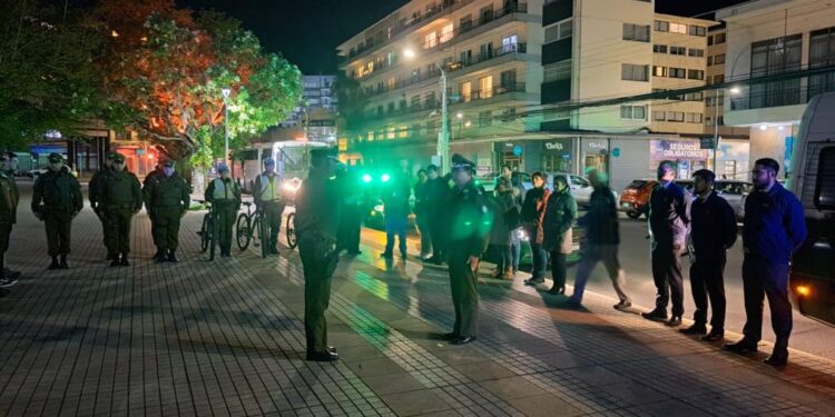 Cinco detenidos y más de 800 controles dejó ronda policial en Osorno