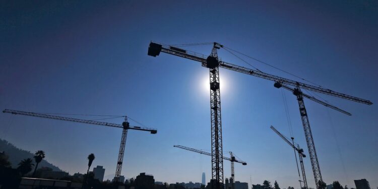 El plan del gobierno para evitar más quiebras de constructoras de viviendas sociales