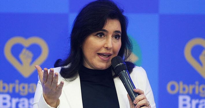 Candidata que salió tercer en Brasil anuncia su apoyo a Lula en balotaje