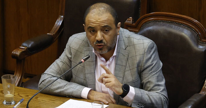 Ministro de Educación por Liceos Bicentenario: «El programa no se termina»