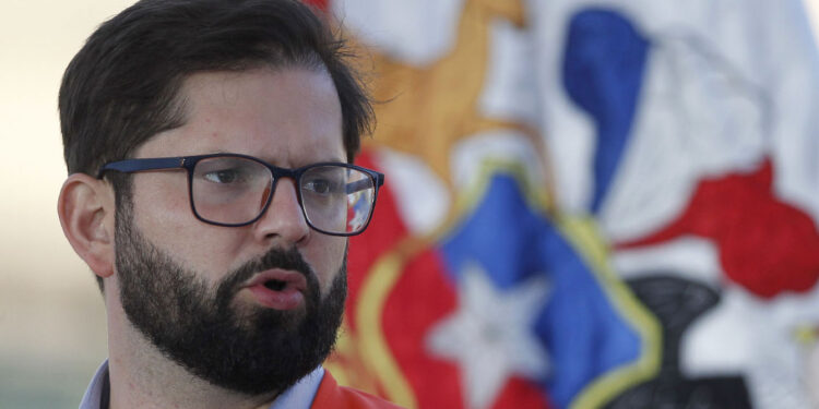 En visita de Boric a Antofagasta, gobernador pide estado de excepción «acotado»