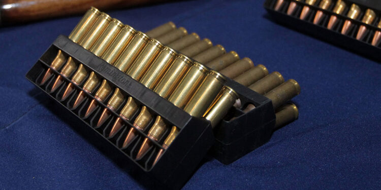 Con arresto domiciliario quedó carabinero por enviar municiones de guerra por encomienda