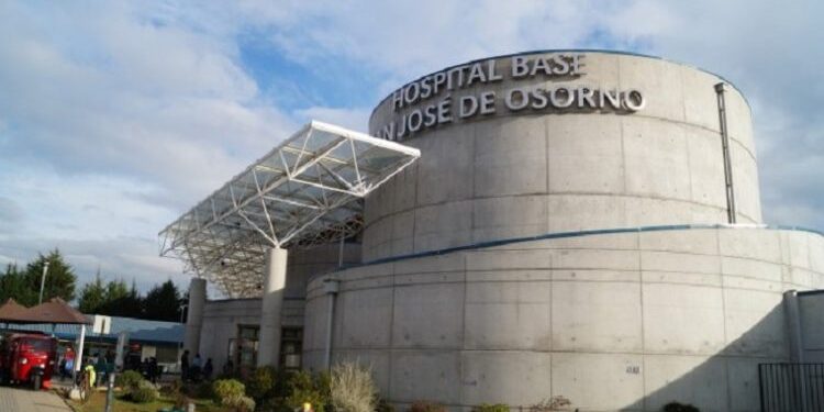 Tres estudiantes de Osorno fueron trasladados al hospital tras ingerir fármacos&nbsp;