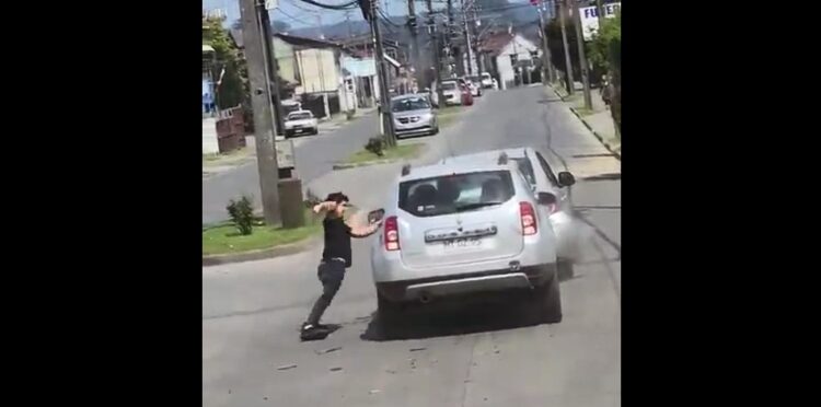 Colisión vehicular intencional tras discusión se registró en La Unión