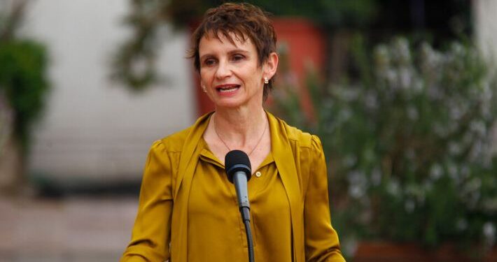 Ministra Tohá anuncia proyecto para reemplazar el Estado de Excepción