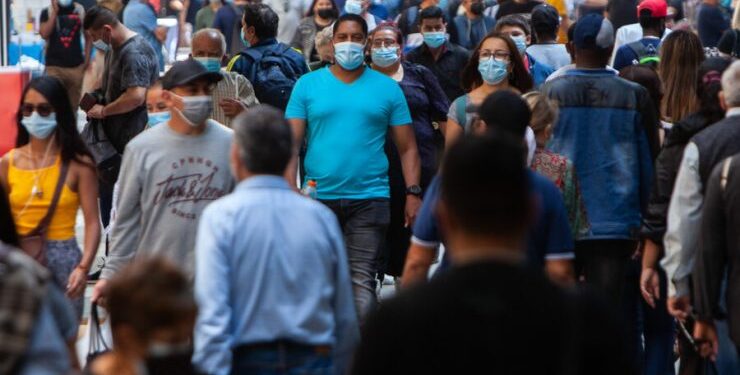 Subvariante del COVID-19 “perro del infierno” ya está en Chile
