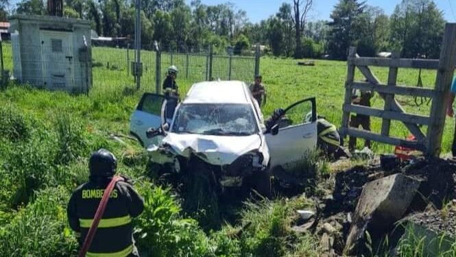 Un fallecido dejó volcamiento de vehículo en ruta 215 a Puyehue
