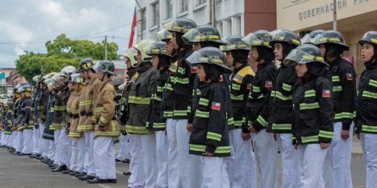 Bomberos de Osorno realizarán demostraciones este sábado