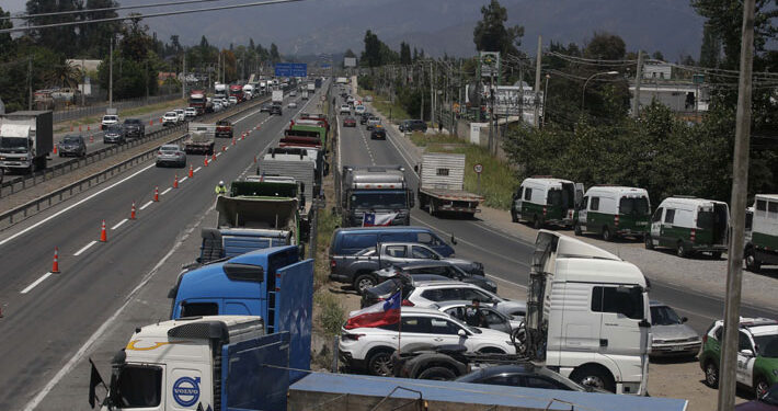 Paro de camioneros: Supermercados advierten problemas de reposición