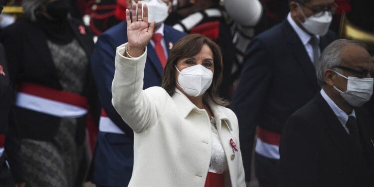 Dina Boluarte asume como nueva Presidenta de Perú&nbsp;