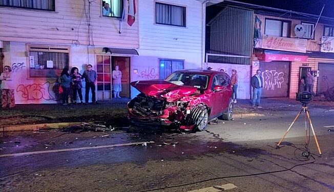 Cinco lesionados dejó colisión vehicular en Osorno