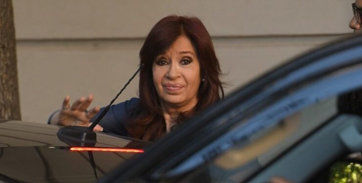 Cristina Fernández se contagió de COVID-19 y postergan su reaparición pública