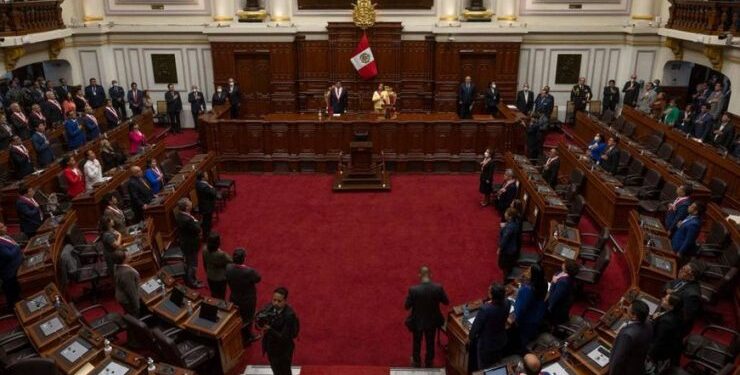 Congreso de Perú rechazó adelanto de elecciones para diciembre de 2023