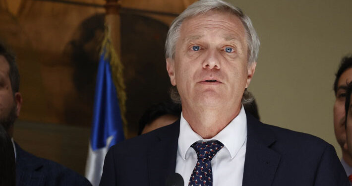 J.A. Kast descarta nexo de Republicanos con el «Team Patriota»