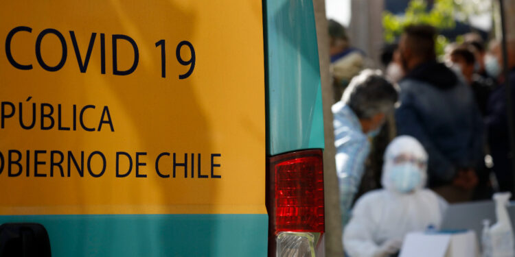 Alerta sanitaria por Covid-19 en Chile seguirá vigente al menos hasta marzo