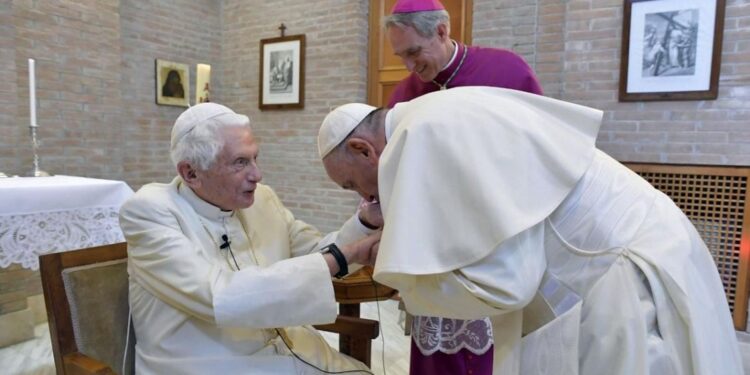El funeral de Benedicto XVI será el 5 de enero en la plaza de San Pedro