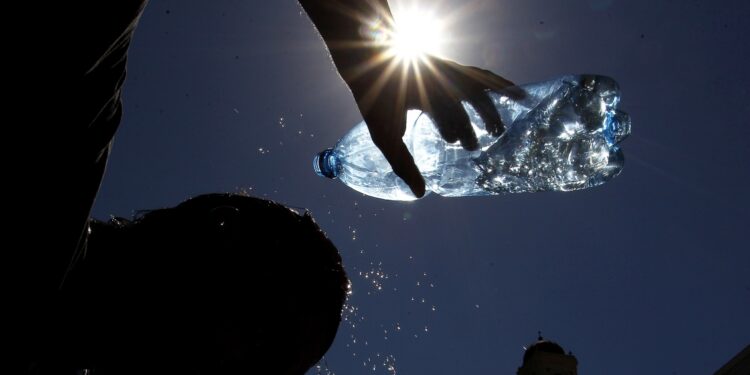 Meteorología actualiza aviso por evento de «Altas Temperaturas» para cinco regiones del país