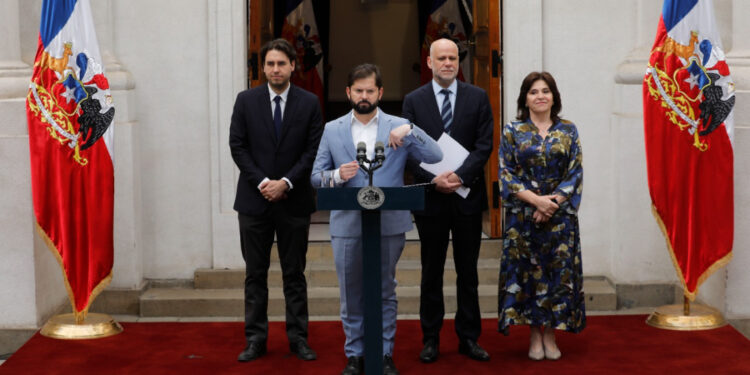 Presidente Boric valora acuerdo constitucional: «Hemos dado un paso necesario»