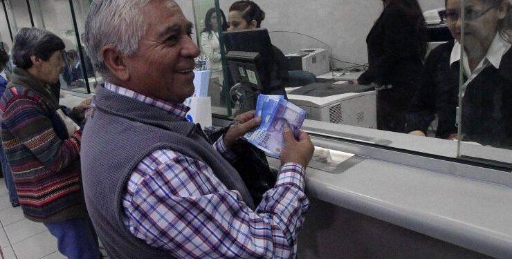 Más de 67 pensionados serán beneficiados con aguinaldo de Navidad en Los Lagos