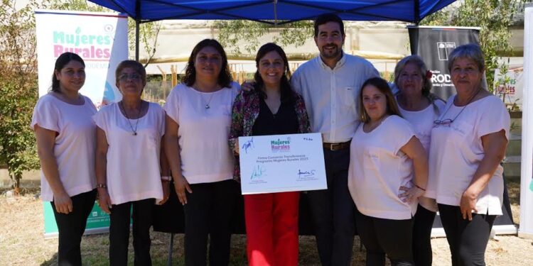A $410 mil aumentó aporte anual para Programa Mujeres Rurales INDAP-Prodemu