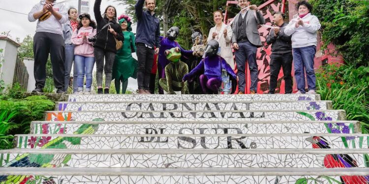 Inauguran reposición de mosaicosen escalera Ricke de Puerto Varas