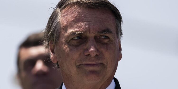 Brasil: Magistrado de suprema autoriza investigar a Bolsonaro