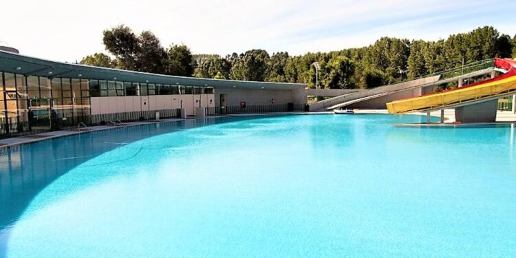 Niños y niñas de Río Negro asistirán gratis a piscinas municipales de Osorno