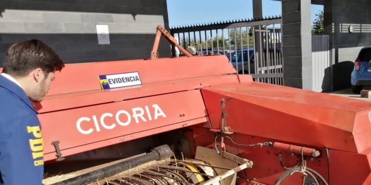PDI recupera en Osorno enfardadora adquirida mediante estafa en Linares