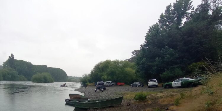 Encuentran cadáver de hombre en desembocadura del río Damas