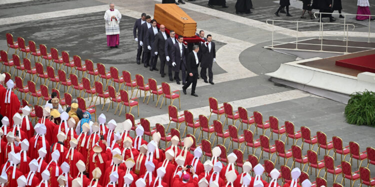 El último adiós al papa emérito Benedicto XVI