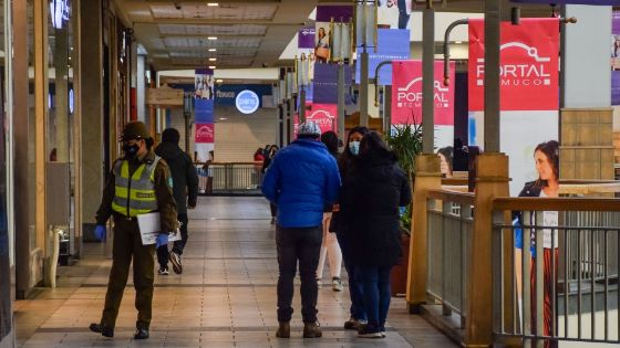 Tercera caída consecutiva: El Imacec de noviembre fue de -2,5%